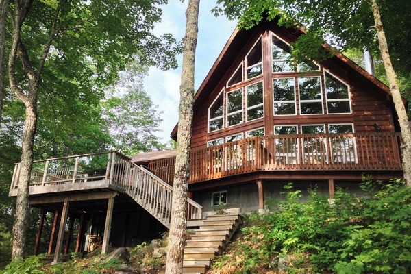 Cottage from the lake