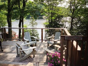 Terrace/patio - Stunning cottage in North Muskoka (Seguin)