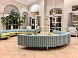 Interior - Vista Cay Lakeview Nirvana. Walk to Epic Universe and the OCCC (Orlando)