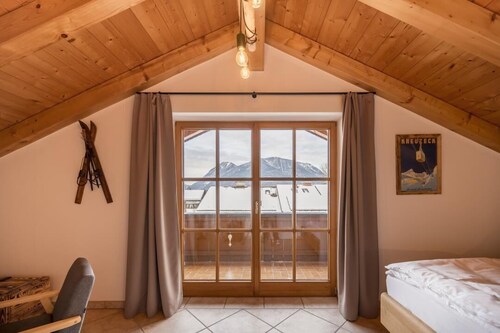 Ferienhaus Die 12 mit Sauna und 4 Schlafzimmern in Garmisch