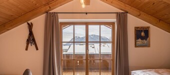 Holiday house "The 12" with sauna in Garmisch-Partenkirchen