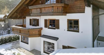 Holiday house "The 12" with sauna in Garmisch-Partenkirchen