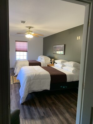 2 bedrooms, desk, iron/ironing board, travel cot