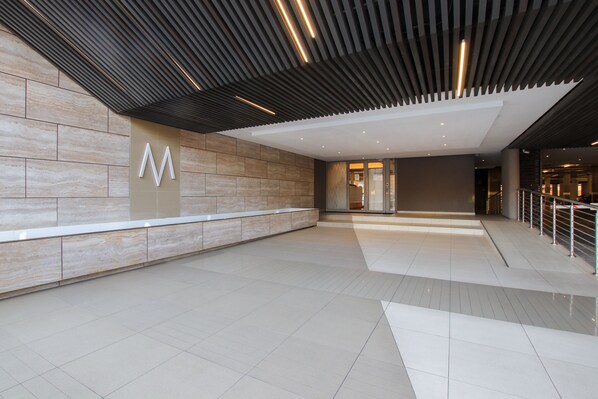 Exterior - Sandton Smart Apartment Fifteen (Sandton)