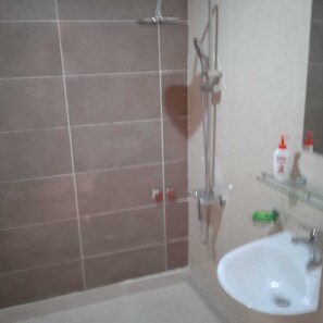 Slippers - Ali Jasem Group (Doha)