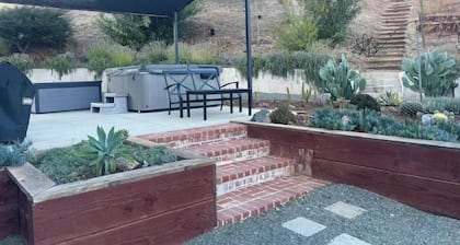 Modern Guest House in the Vineyard