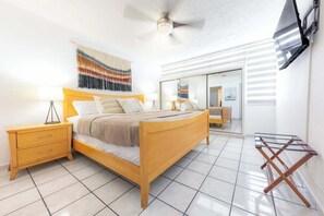 2 عدّة غرف نوم ومكواة/لوح كي وواي فاي وملاءات أسرّة