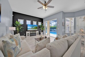 Smart TV, video games - 5BR Disney Themed Home, PS5 Game Loft+Pool, Spa & Game Room (Davenport)