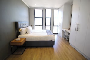 Luxury Penthouse - Sandton Smart Apartment Sixteen (Sandton)