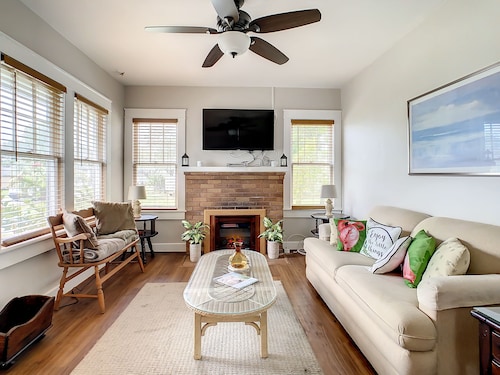 Historic Home Next to the Island w/ Private Hot Tub and Pet Friendly