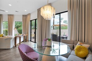 TV connectée, cheminée