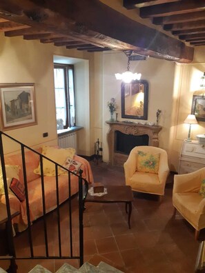 TV, fireplace, foosball, table tennis