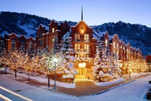 Exterior - St Regis Residence Club Aspen- 2BR, 2.5BA - in Aspen town (Aspen)