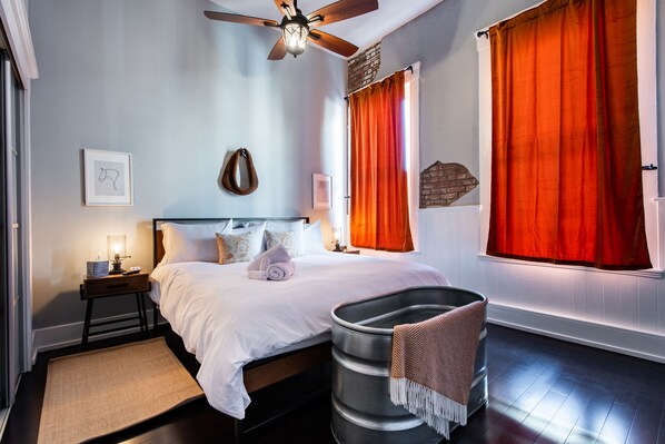 3 bedrooms, WiFi, bed sheets