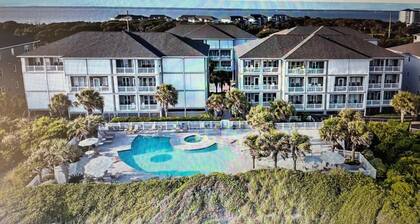 Oceanfront - The Ocean Club - Sand, Sun & Family Fun - Indian Beach/Emerald Isle