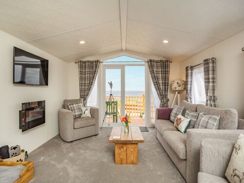 2 bedroom accommodation in Mey, near Thurso