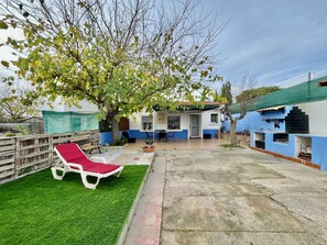 Terrace/patio - Cozy studio with barbecue, garden and private covered parking (Alacant)