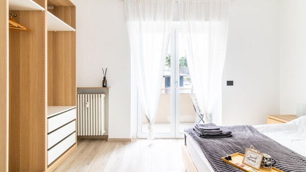 2 bedrooms, travel cot, free WiFi, bed sheets - Apartment within walking distance of Merano's thermal baths and beautiful promenades (Merano)