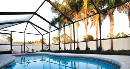 Tropical Paradise - Private Heated Pool, Screened Lanai, No Cleaning Fee