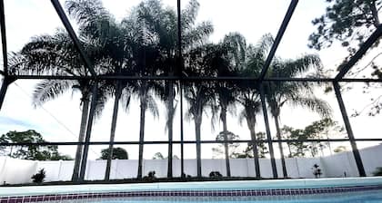 Tropical Paradise - Private Heated Pool, Screened Lanai, No Cleaning Fee