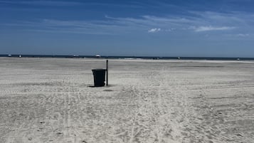 Beach nearby, sun loungers