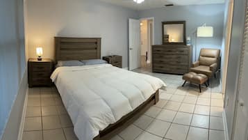3 bedrooms, iron/ironing board, free WiFi, bed sheets
