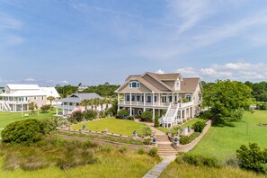 Exterior - Oceanfront/Intercoastal Waterway (Newport)
