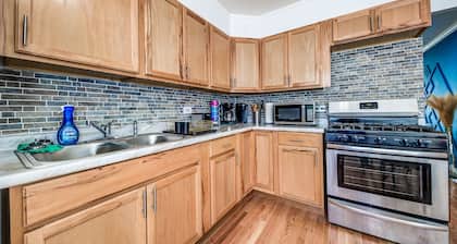 Modern 2Bdrm Westchester Home with brand-new out door HOT TUB