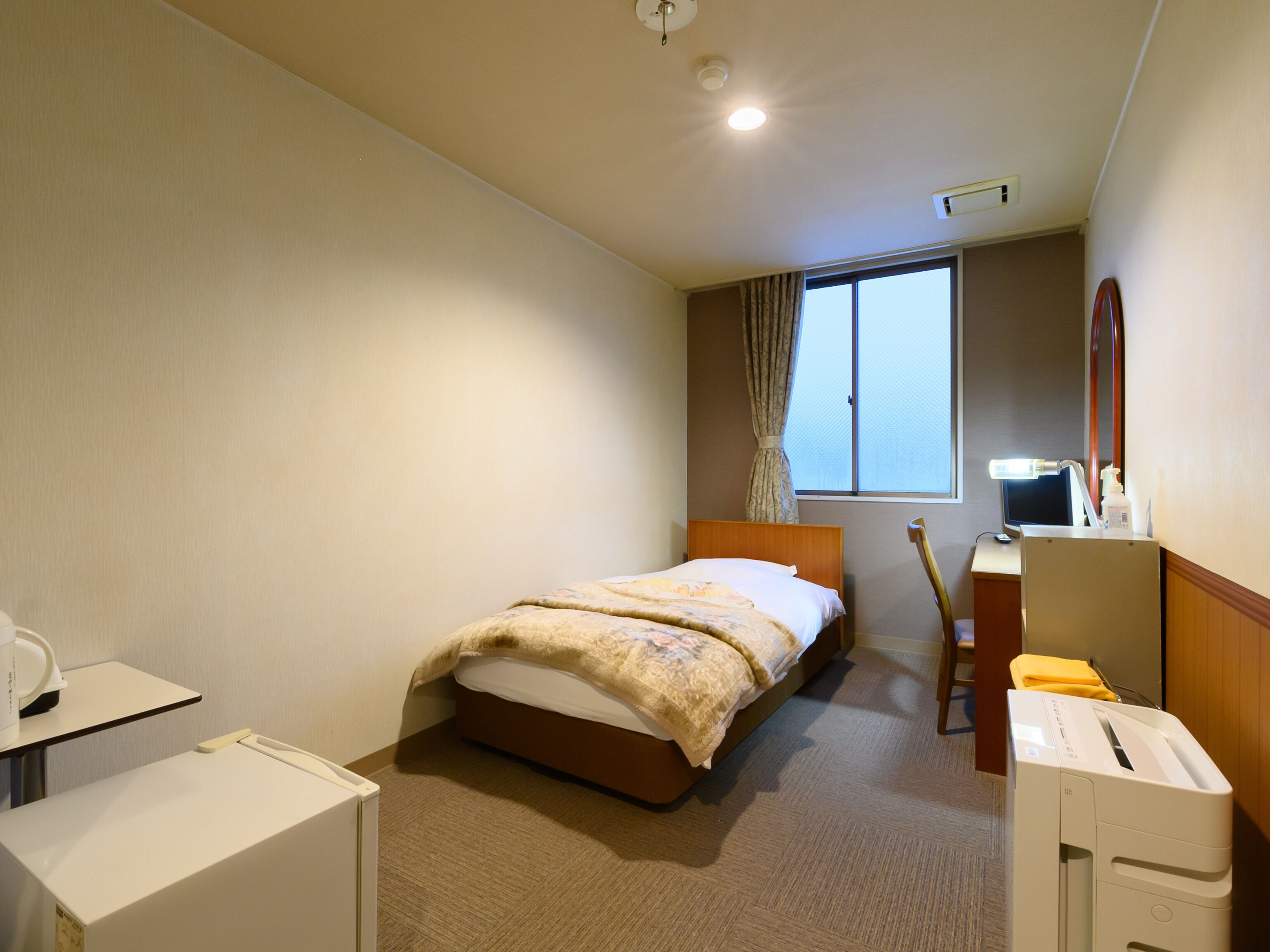 Economy Single Room, Smoking | Iron/ironing board, free WiFi