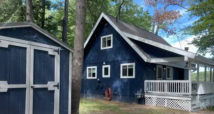 Looking to get away this fall? Come enjoy the Lake House!