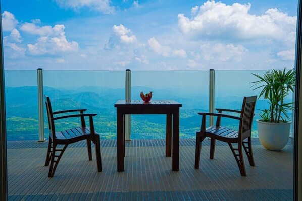 Balcony - Alankaa Resorts & Spa (Haldummulla)
