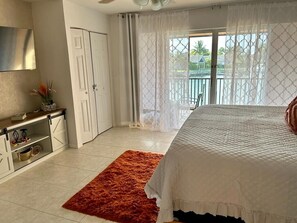 2 chambres, fer et planche à repasser, accès au Wi-Fi (inclus)