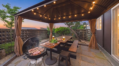 Chuncheon Poolhouse Epop