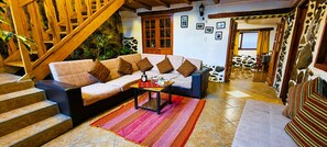 Down duvets, desk, laptop workspace, free WiFi - LA CASA DE OLLANTA (Ollantaytambo)