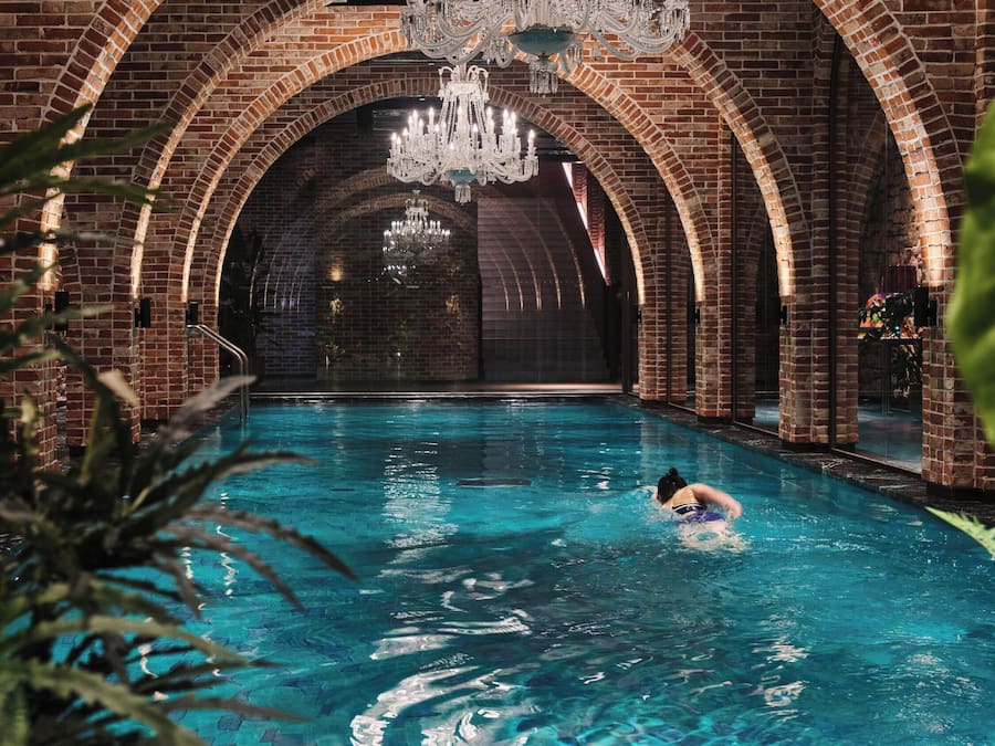 Indoor pool, seasonal outdoor pool, pool umbrellas, sun loungers