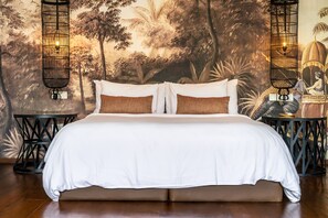 8 bedrooms, in-room safe, iron/ironing board, free WiFi