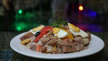 Tägliches inbegriffenes Frühstücksbuffet