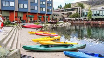 House (4 Bedrooms) | Exterior