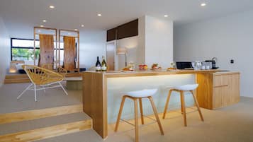 1 bedroom, iron/ironing board, cots/infant beds, free WiFi
