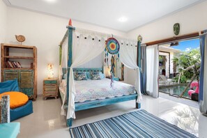 3 bedrooms, premium bedding, in-room safe, individually decorated - Grace villa 5 minutes walk to the beach (Denpasar)