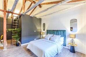 Strykejern/-brett, wi-fi (inkludert) og sengetøy