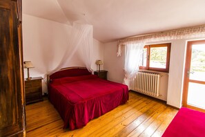 3 bedrooms, desk, free WiFi