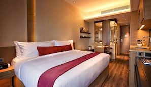 スタジオ | セーフティボックス (室内)、ノートパソコン用作業スペース、アイロン / アイロン台、WiFi (無料)