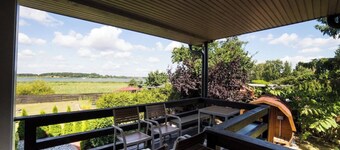 4*Villa-WATER-FACILITY-WINTERGARDEN-BRÖTCHENSERVICE-KAJAKS-SAUNA-GARDEN-GRILL LOUNGE