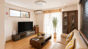 Family Villa | Living area