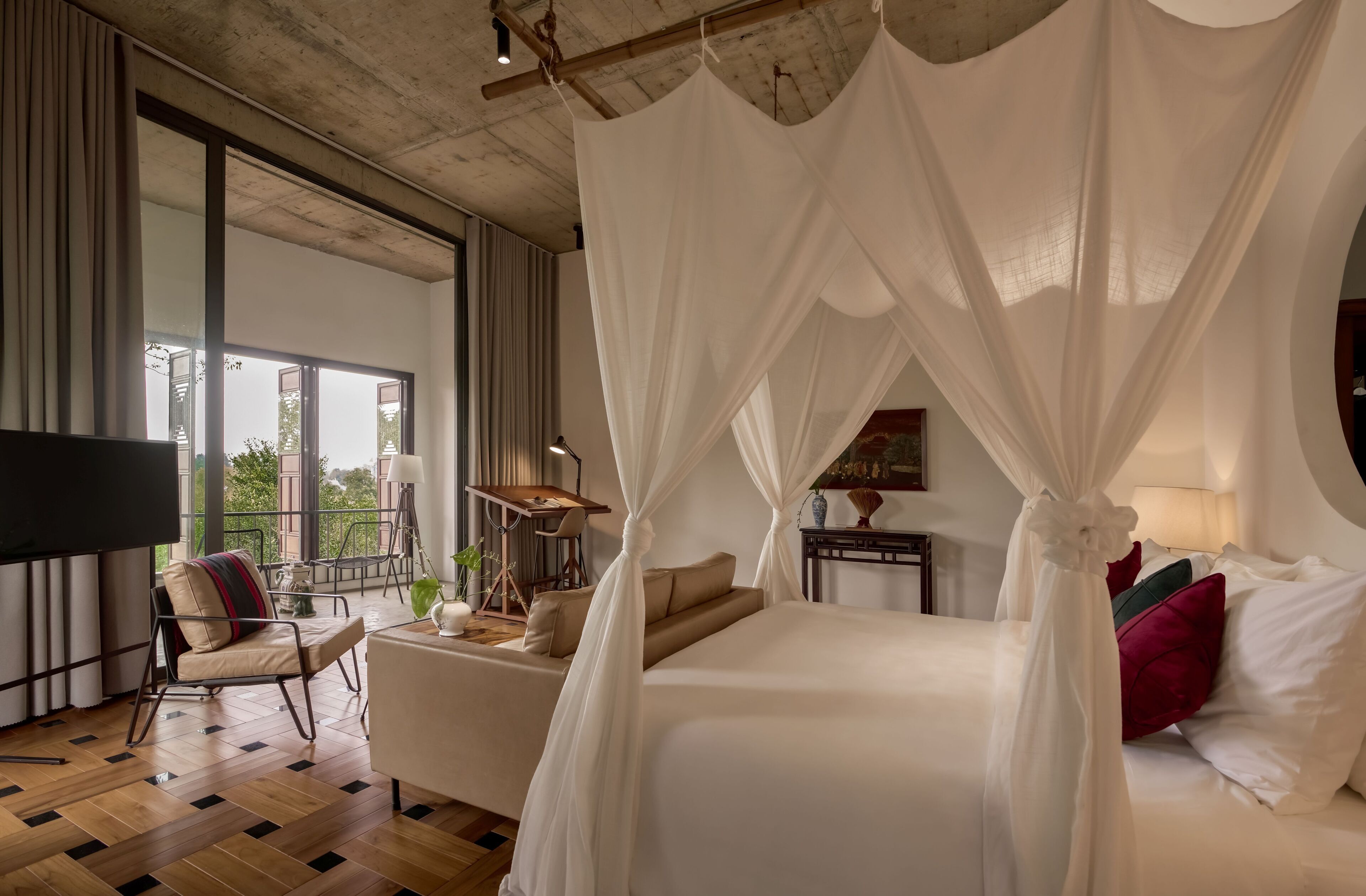 Minibar, caja de seguridad en la habitación, escritorio y wifi gratis 