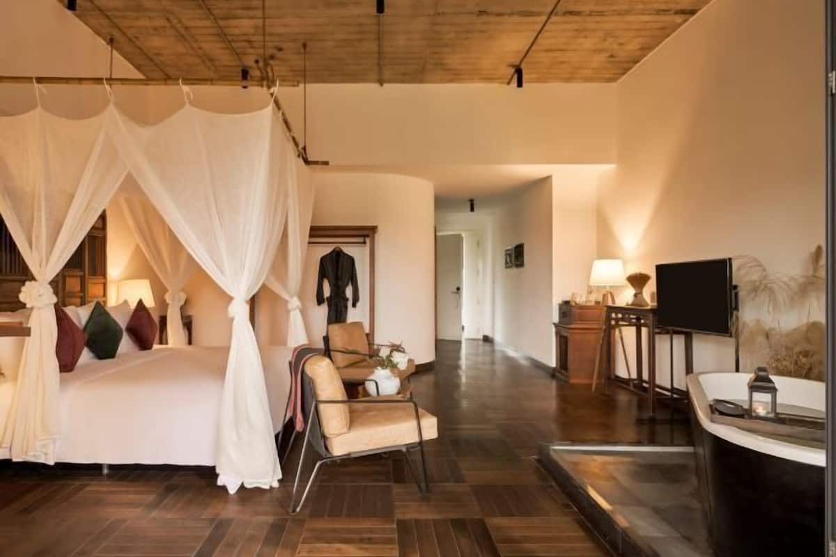 1 slaapkamer, een minibar, een kluis op de kamer, een bureau