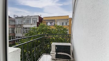 Family Suite with Balcony | Terrasse/Patio