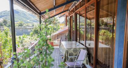 Spacious loft to discover the south of the island.