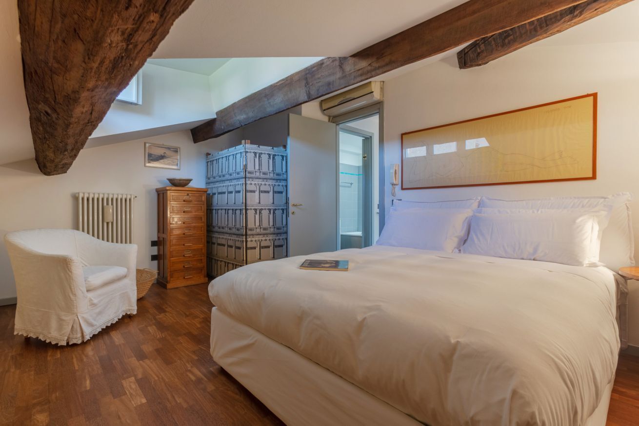 2 chambres, fer et planche à repasser, accès Internet, draps fournis